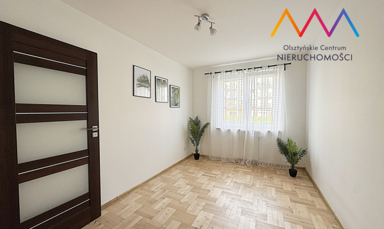 Wygodne dwupokojowe mieszkanie ,ul. Kanta