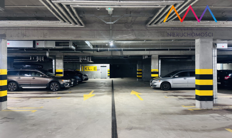 Miejsce w hali garażowej, Kołobrzeska, Opera